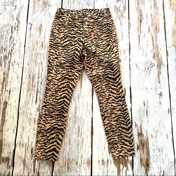 GOOD AMERICAN Zebra Print Jean - Size 8/29 - Picture 8 of 13